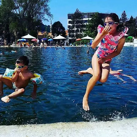 شقة Park توزلا